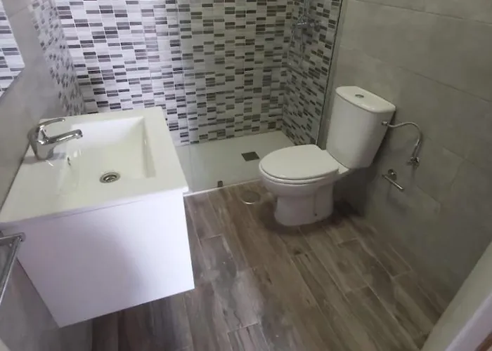 Garden City, San Eugenio Адехе