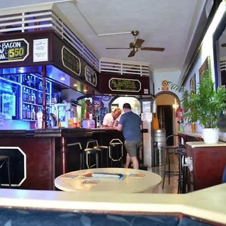 Garden City, San Eugenio Apartmán *